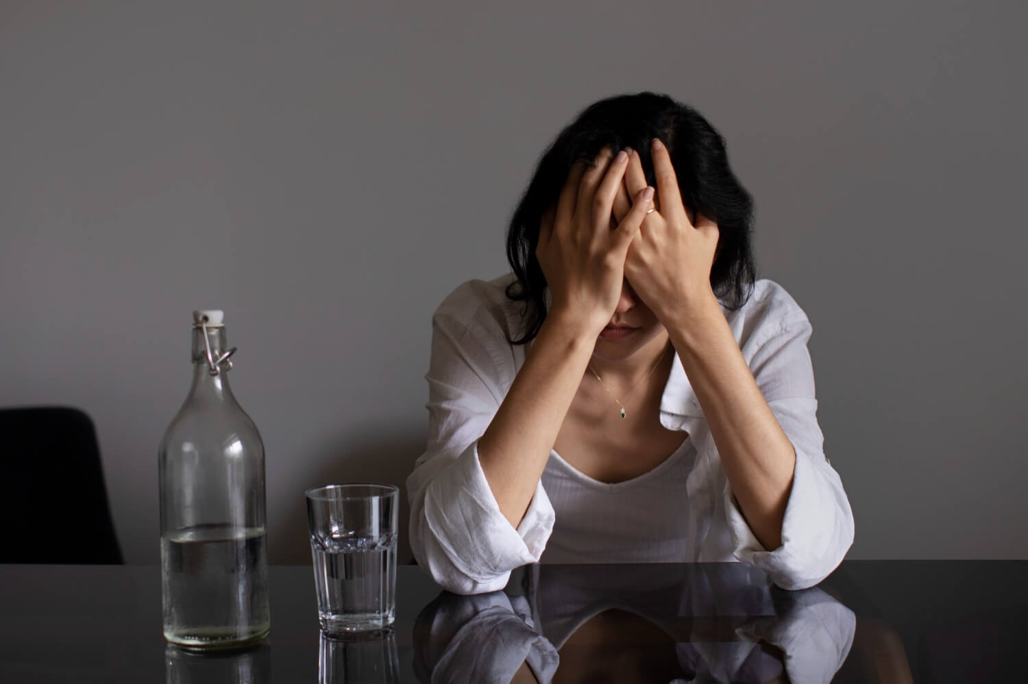 Жіночий алкоголізм: особливості, причини та лікування