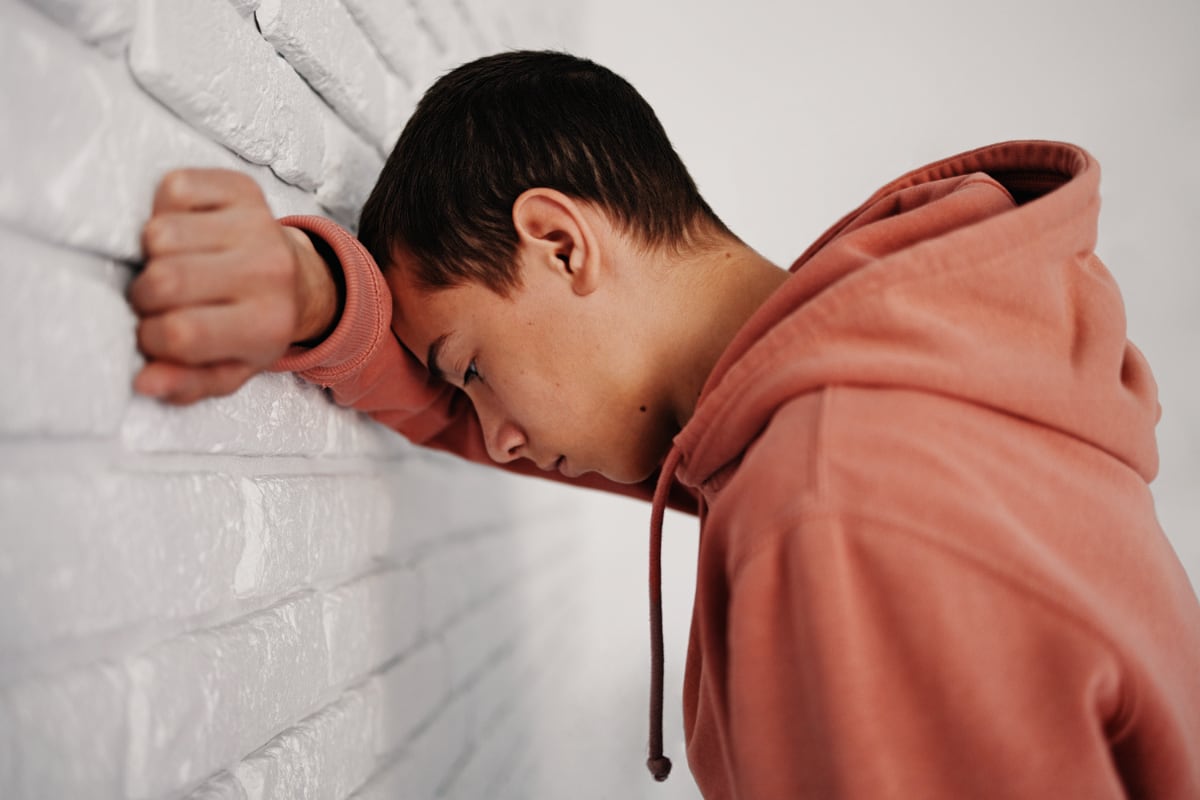 Як починається наркозалежність і чи можна її запобігти?